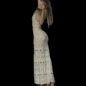 L'ATISTE Beige Lace Halter Maxi Dress